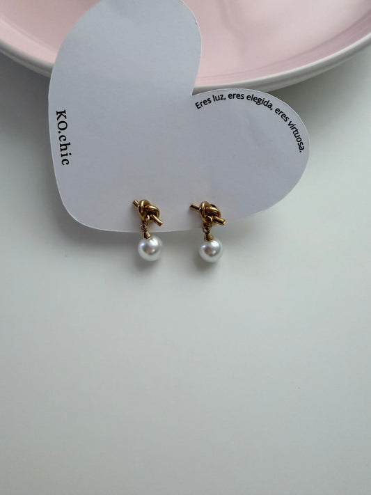 Aretes Nudo Perla