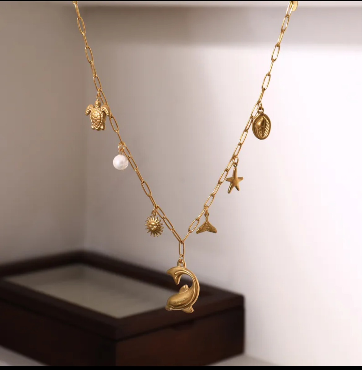 Delfina · Collar · Acero Inoxidable 304 · Baño 18K