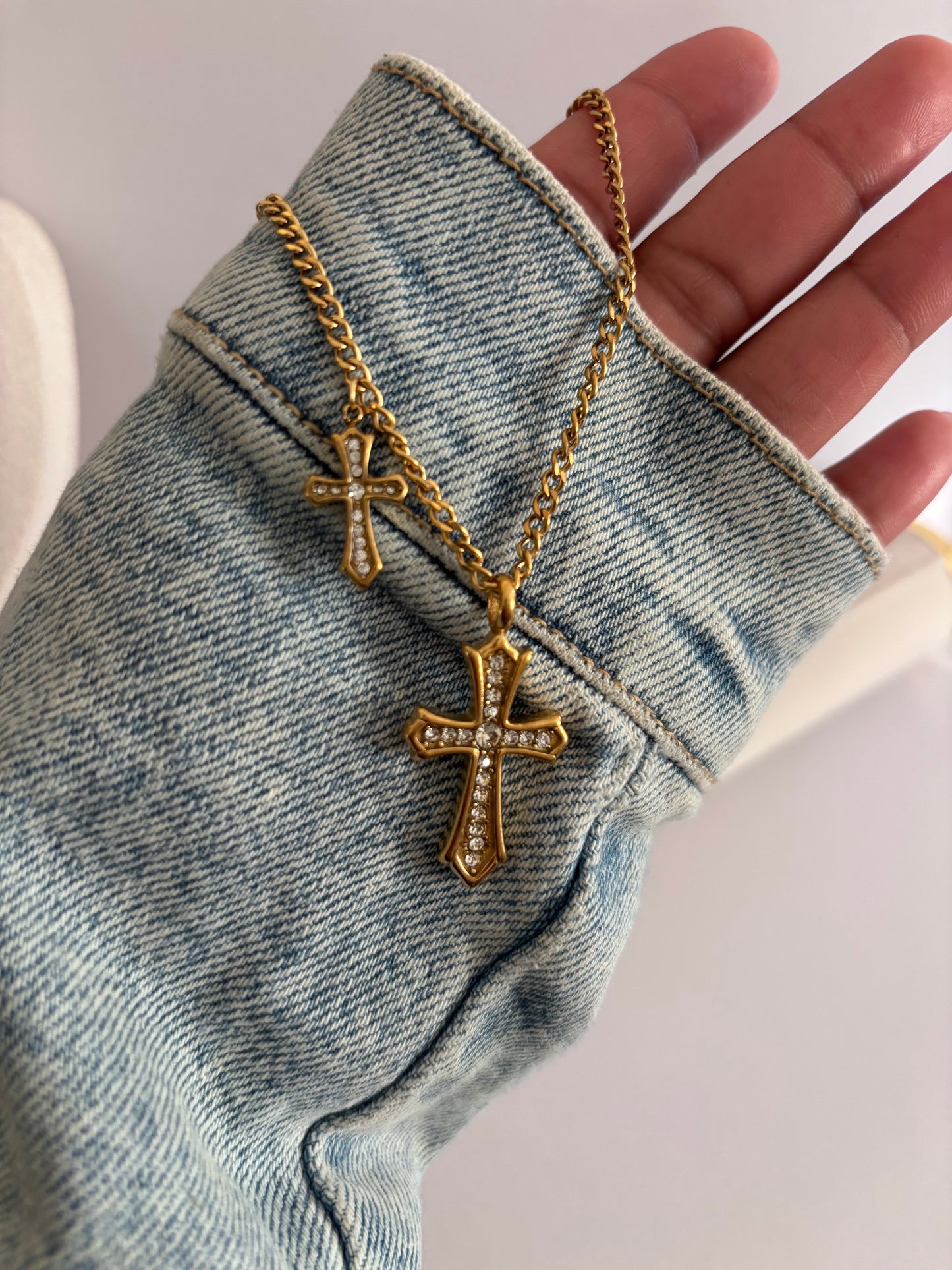 Grace Cross - collar