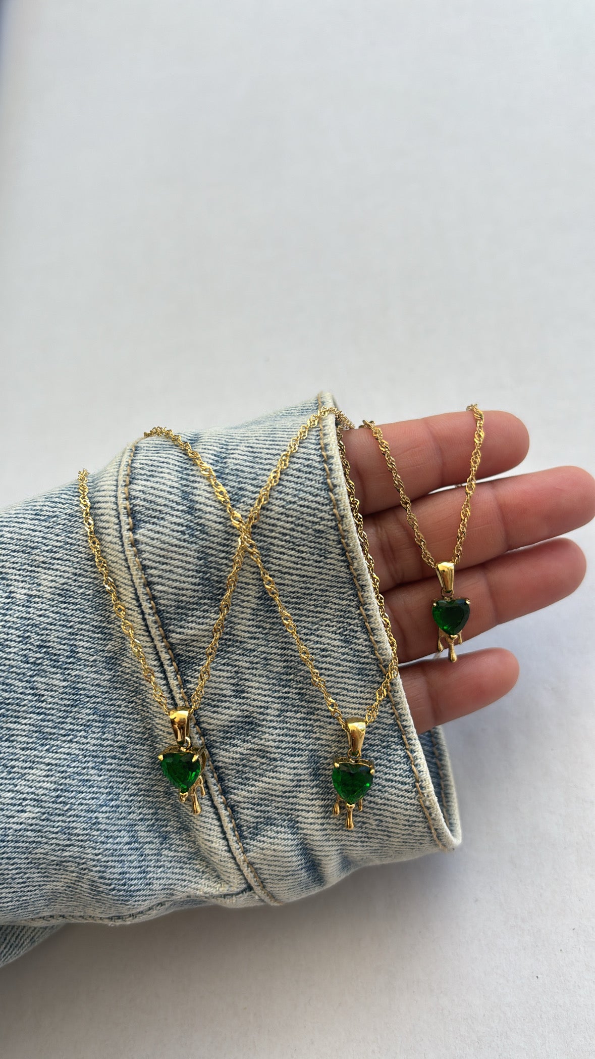 Corazón Glow – Verde Esmeralda (Collar 316)