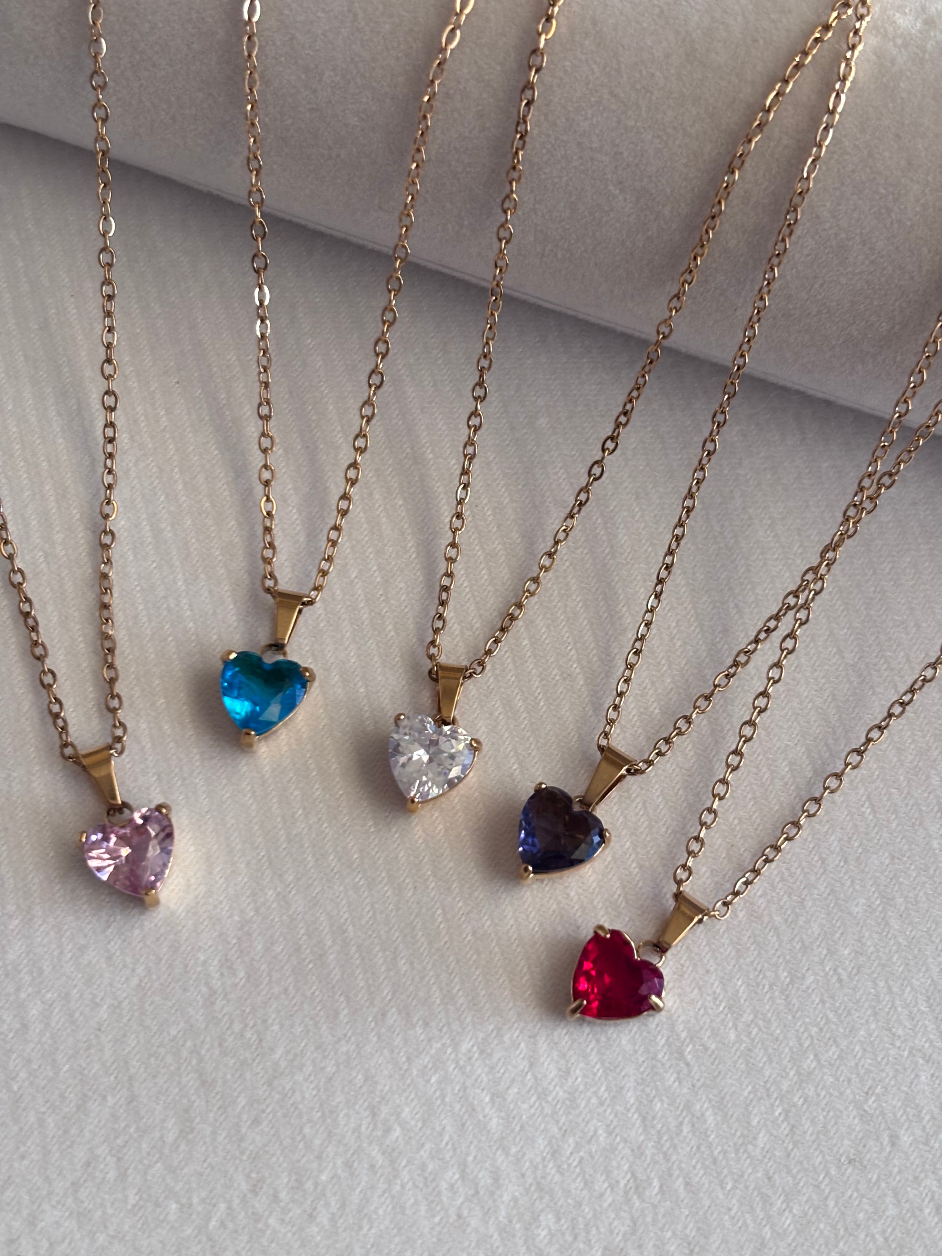 Collar Corazón Brillante – Acero Inoxidable 18K