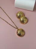 ✨ Set Dorado Martillado – Collar & Pantallas