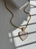 Shiny Soul – Collar de Corazón ✨