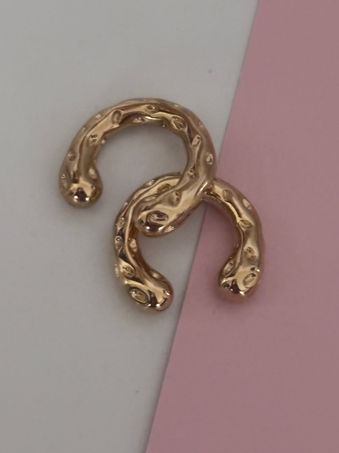 Chic Duo Cuffs 💎 🌟