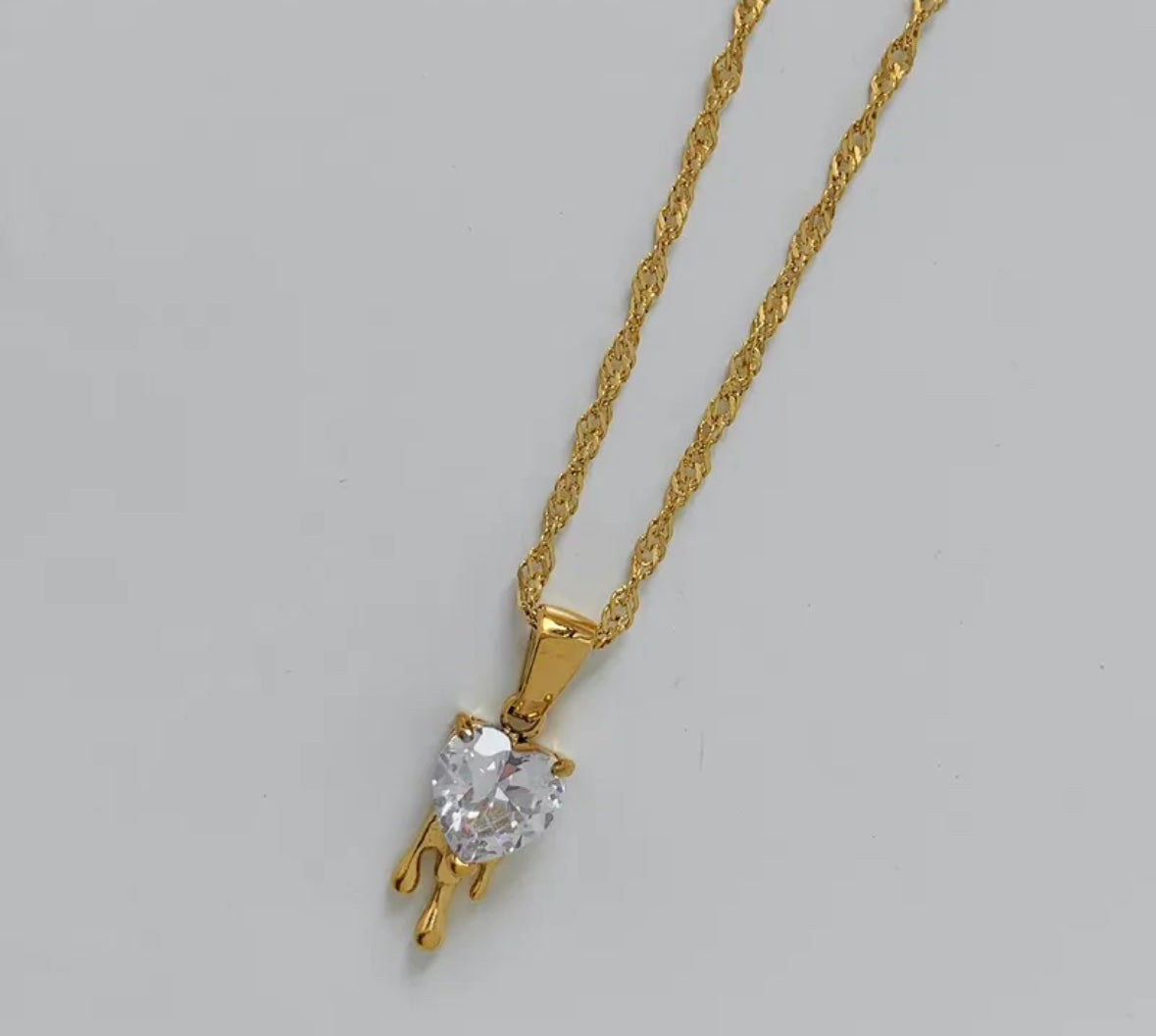 Corazón Glow – Set (Collar + Pantallas)