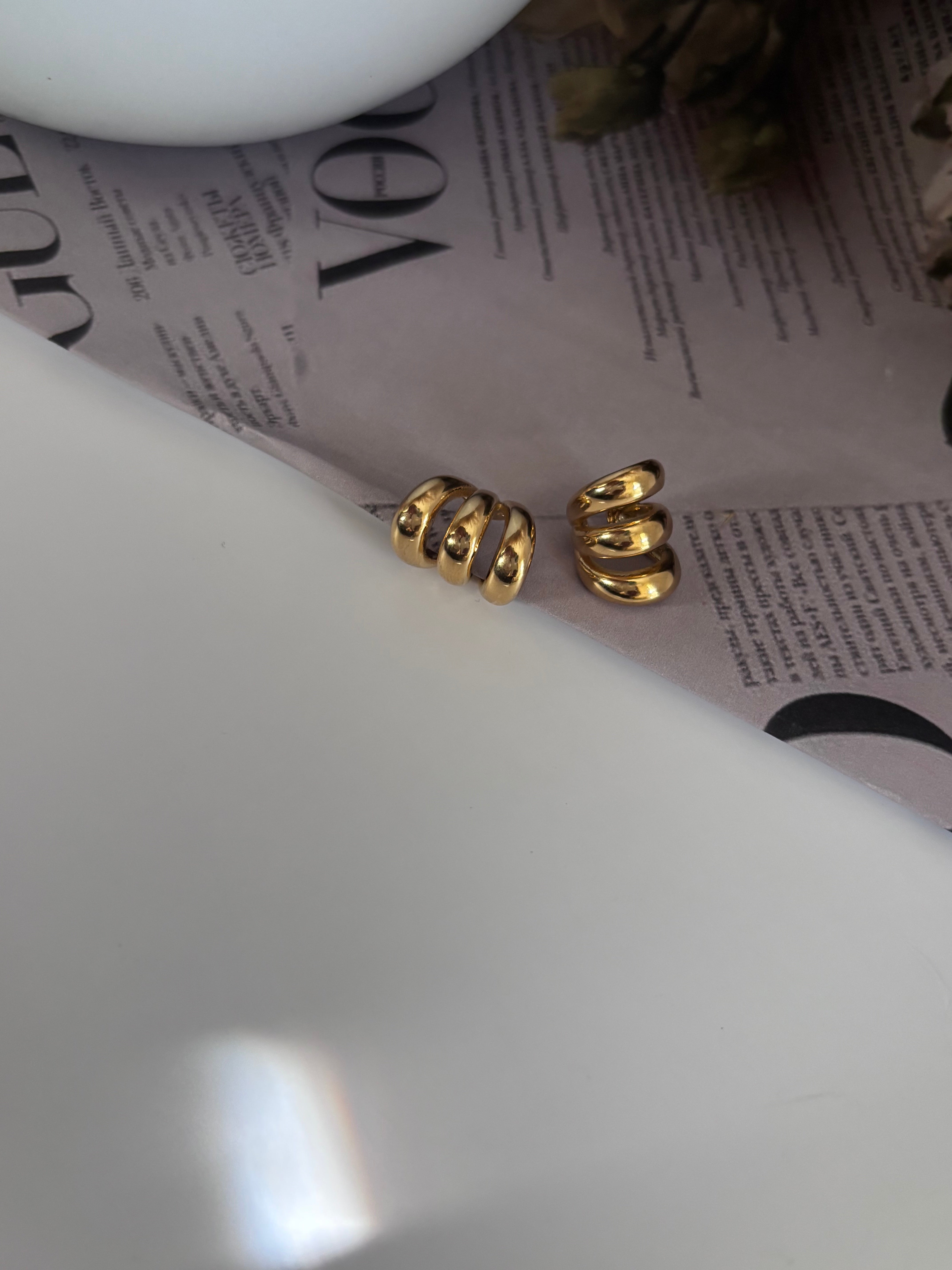 Ear Cuffs “Spiral Gold” — Acero Inoxidable 18K