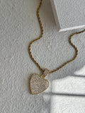 Shiny Soul – Collar de Corazón ✨