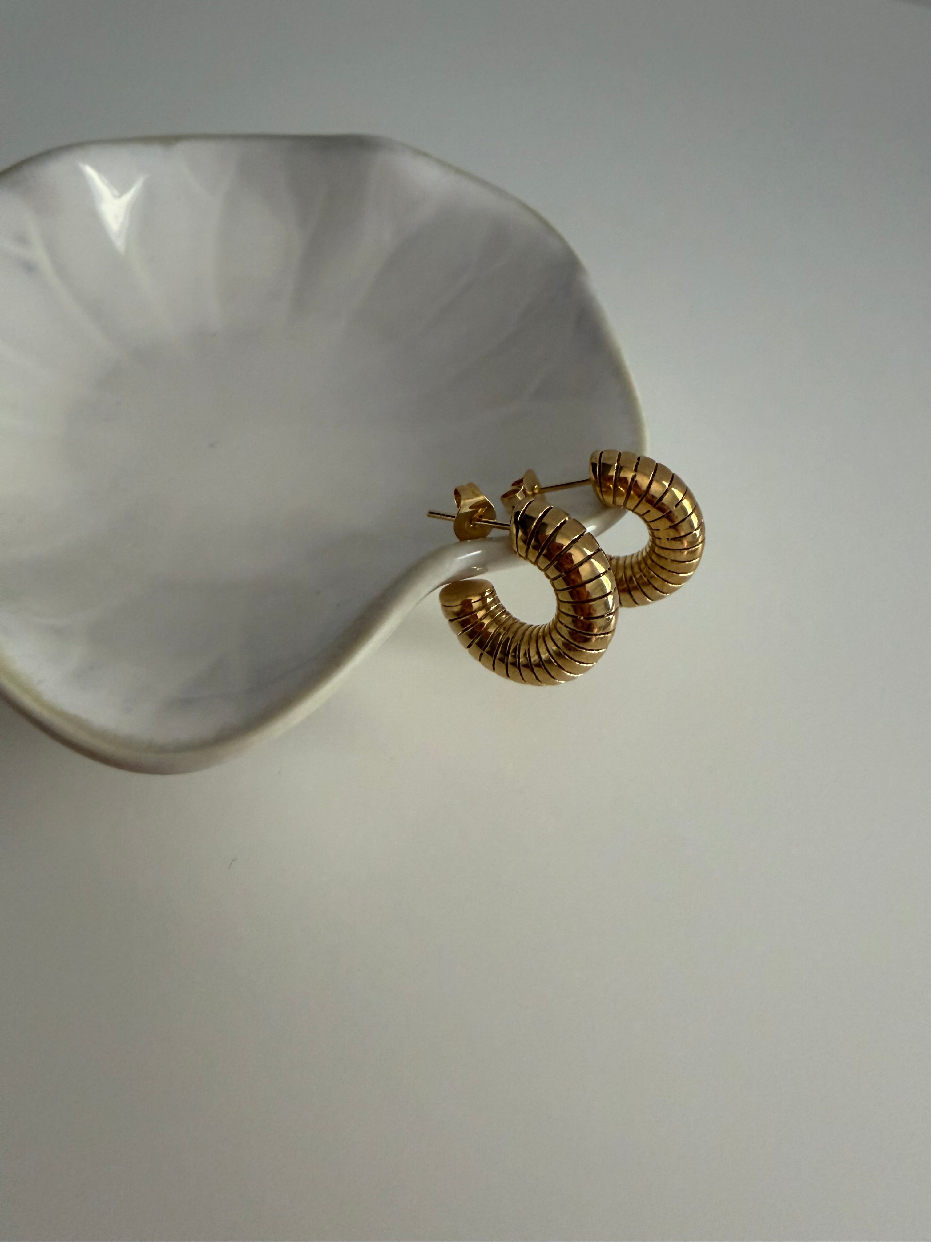 Aretes Chunky Acanalados