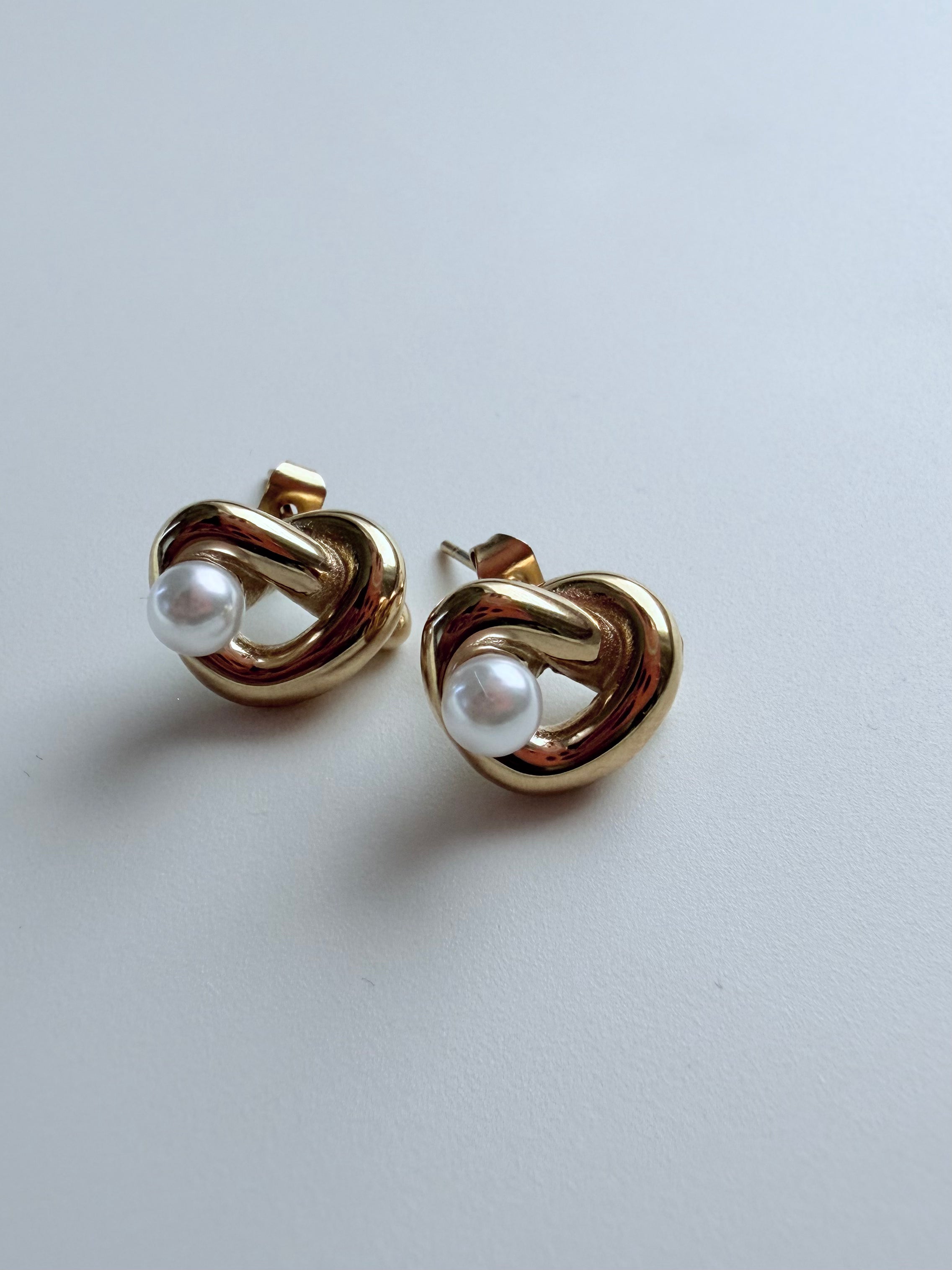 Aretes Nudo Perla