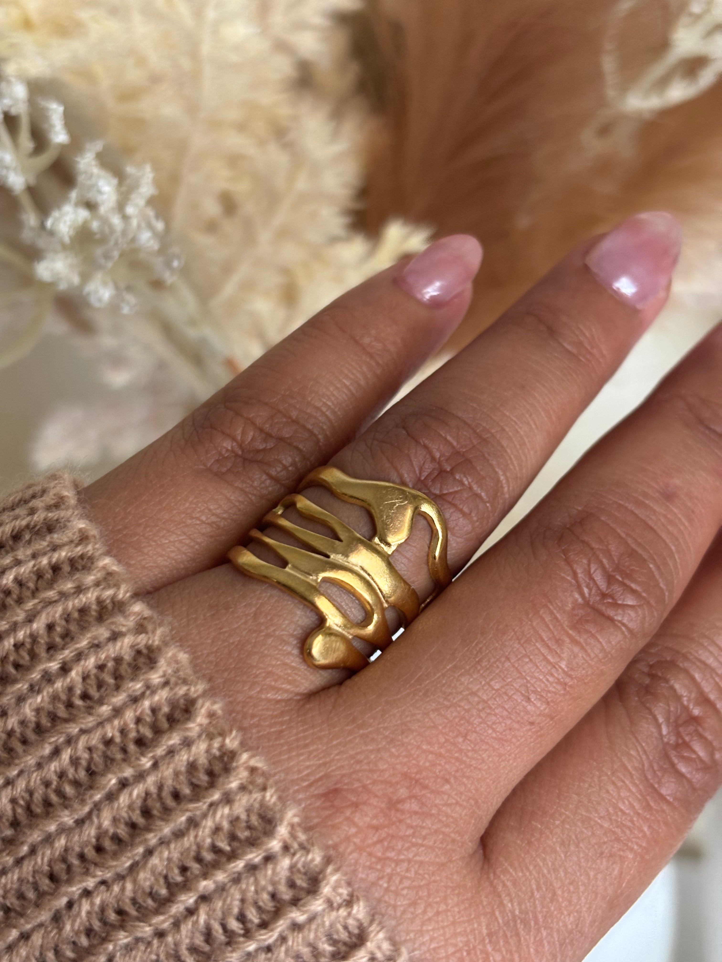 Cora rings